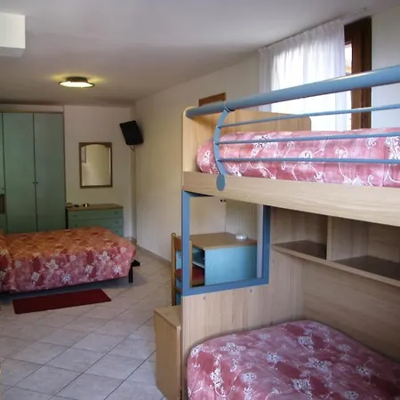 Hotell Serena Dimaro